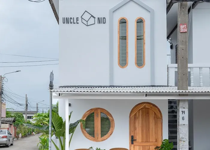 Uncle Nid Bangkok