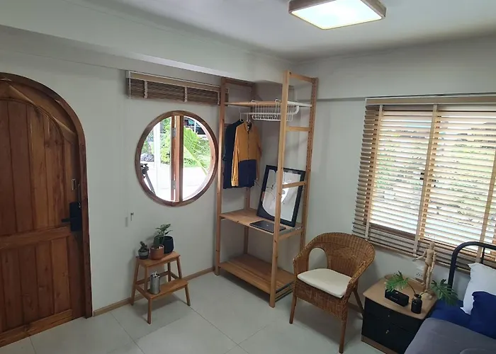 Uncle Nid Bangkok